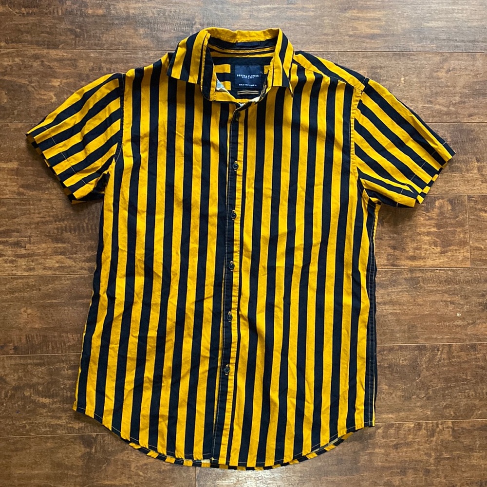 Gold and Navy short sleeve button down